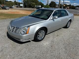 Cadillac DTS