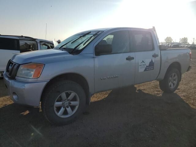 Nissan Titan