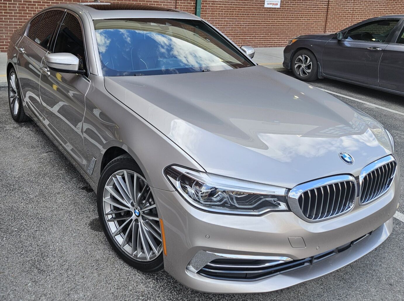 2019 BMW 530i