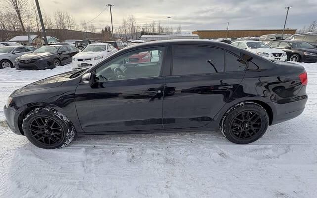 2013 VOLKSWAGEN Jetta
