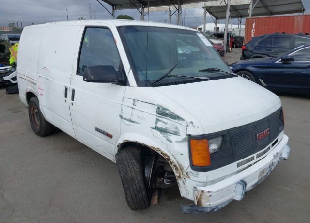 GMC Safari