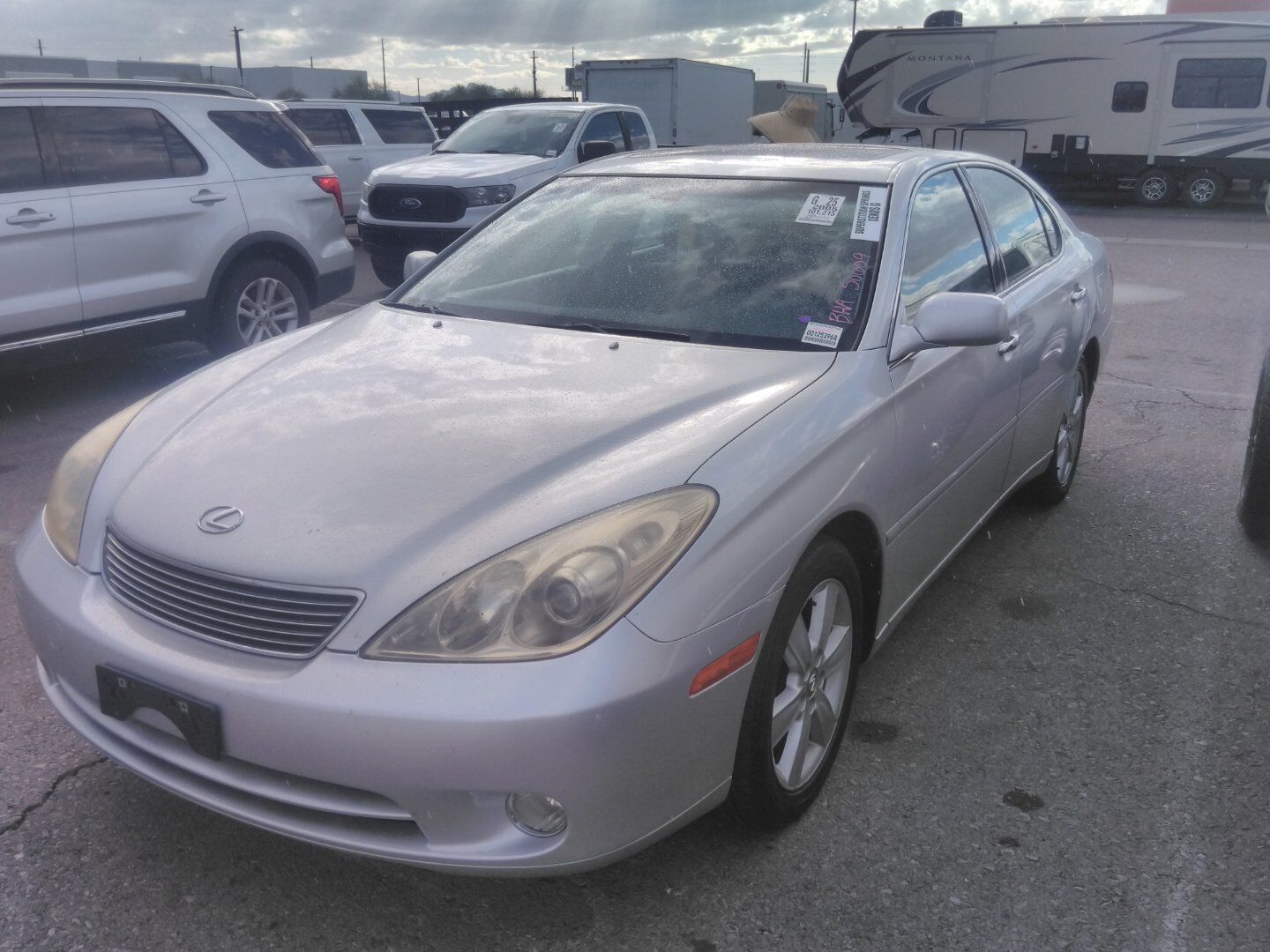 Lexus ES