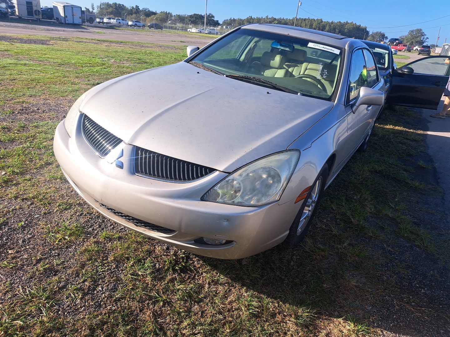 Mitsubishi Diamante