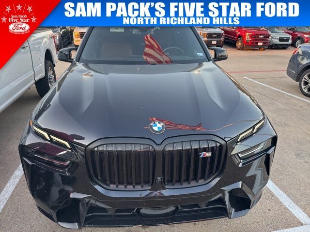 2024 BMW X7