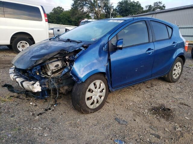 Toyota Prius C