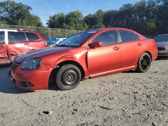 Mitsubishi Galant