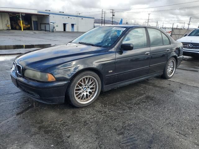 BMW 530i