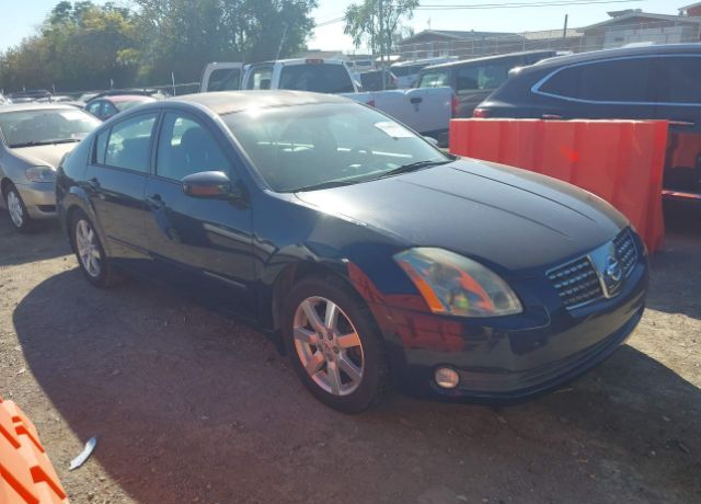 Nissan Maxima