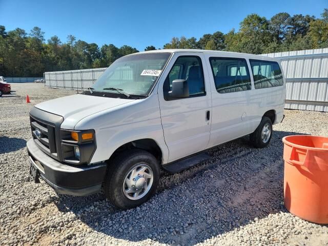 Ford E-350