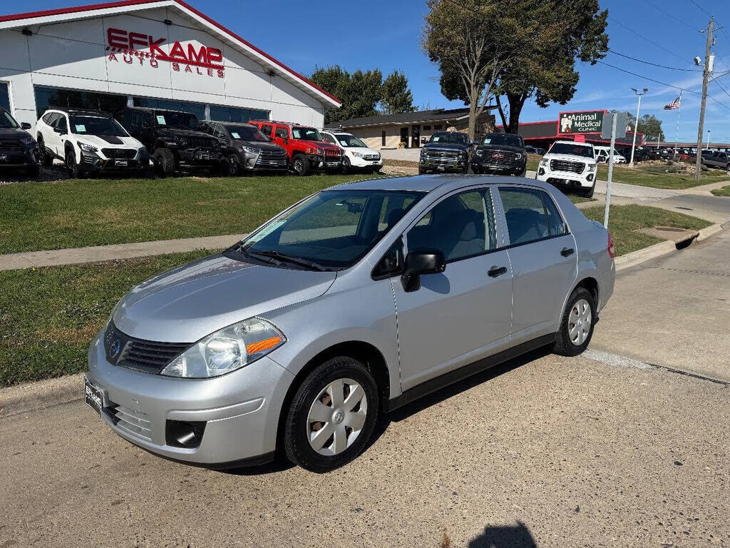 Nissan Versa