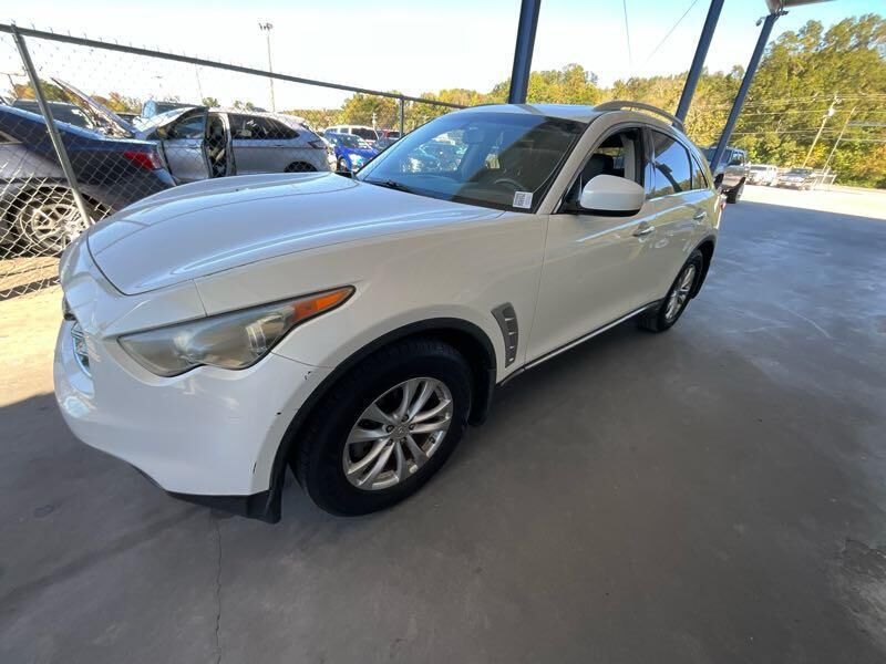 Infiniti FX35