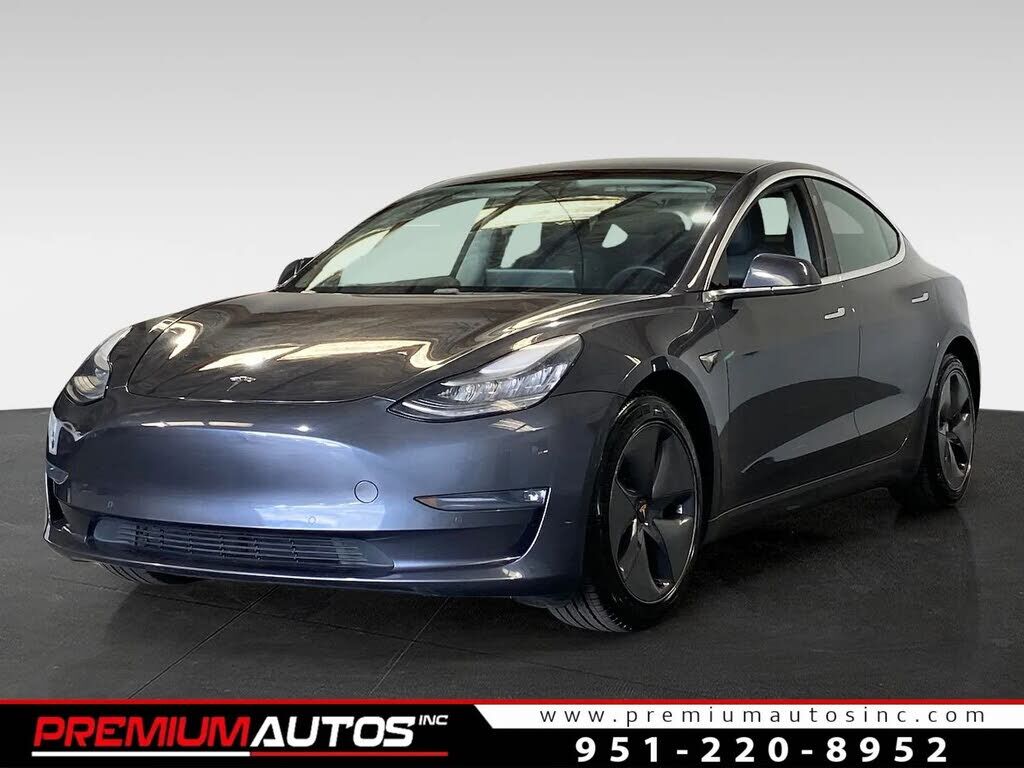 2020 TESLA Model 3