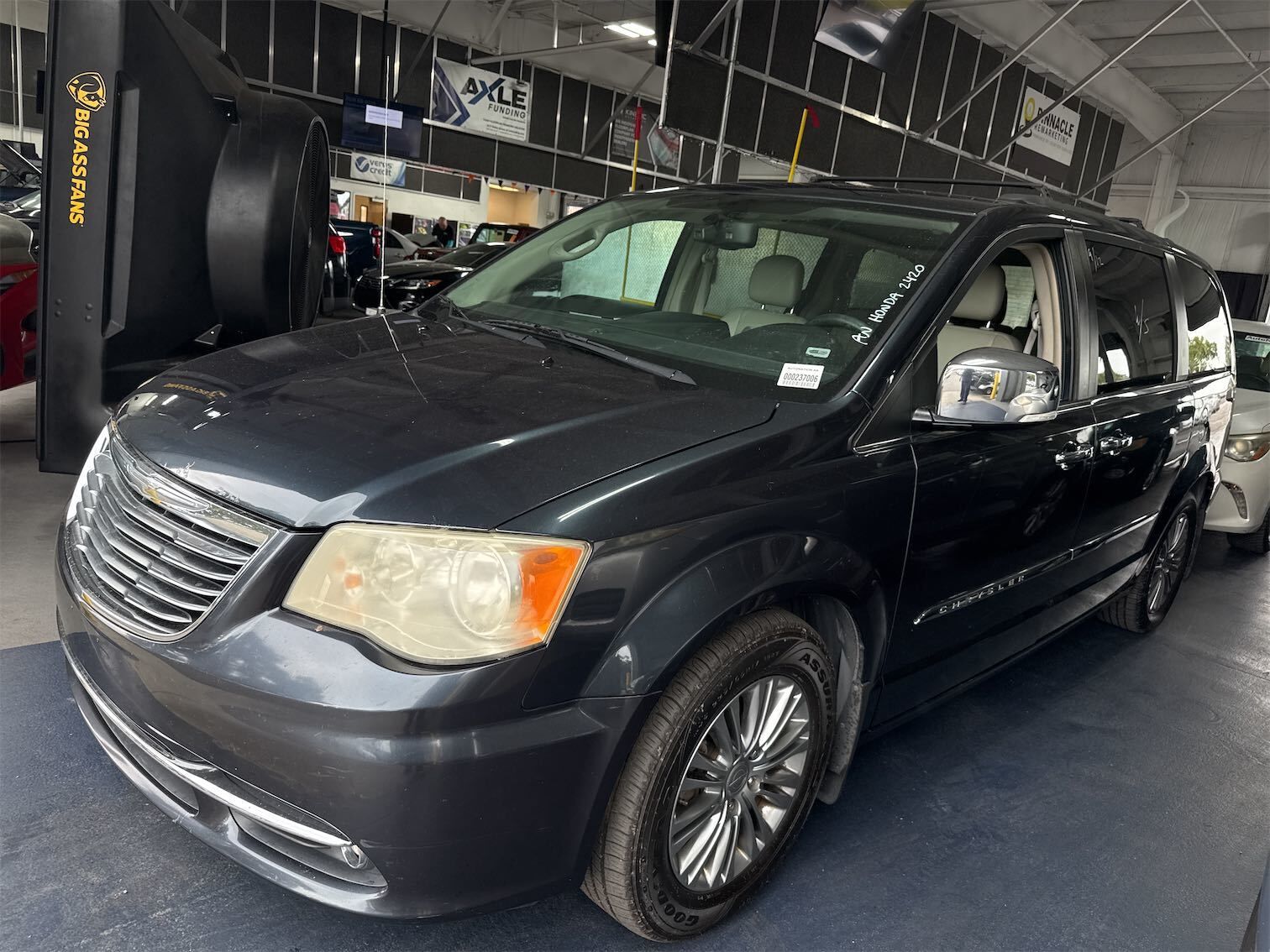 Chrysler Town and Country