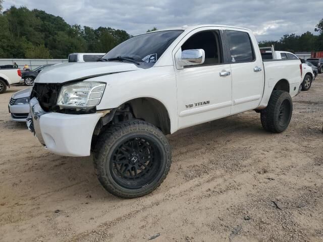 Nissan Titan