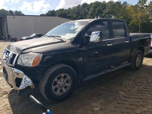 Nissan Titan