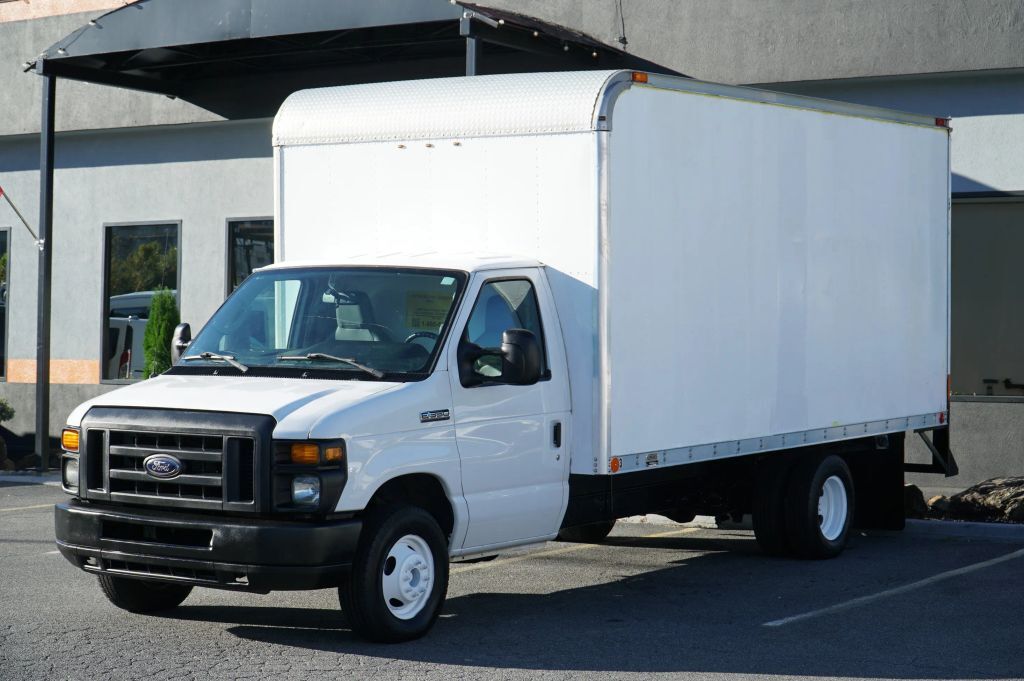 Ford E-350
