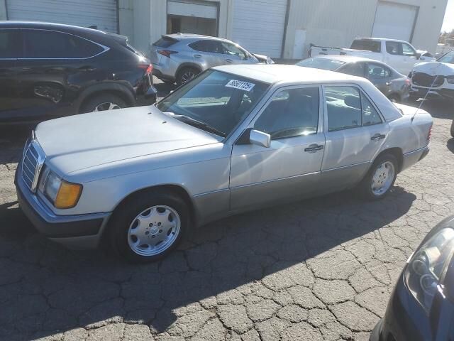 Mercedes-Benz 300