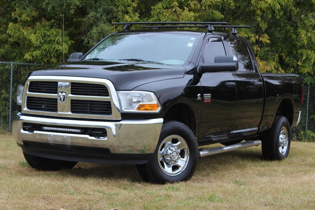 2012 DODGE Ram