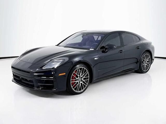 2025 PORSCHE Panamera