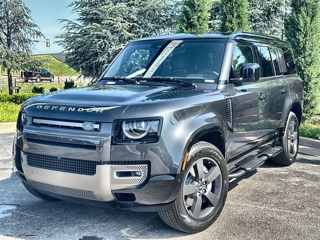 2025 LAND ROVER Defender