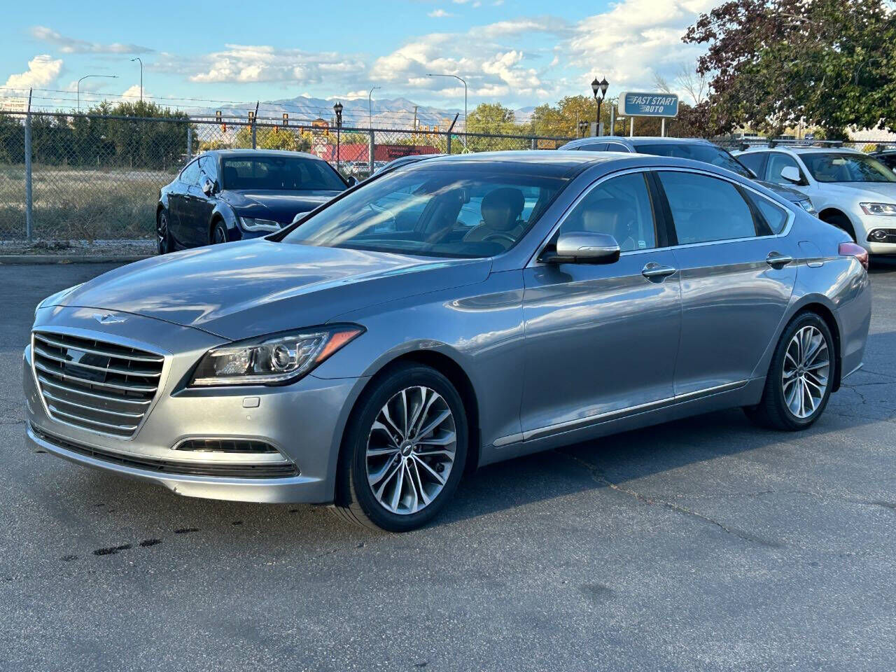 2015 HYUNDAI Genesis