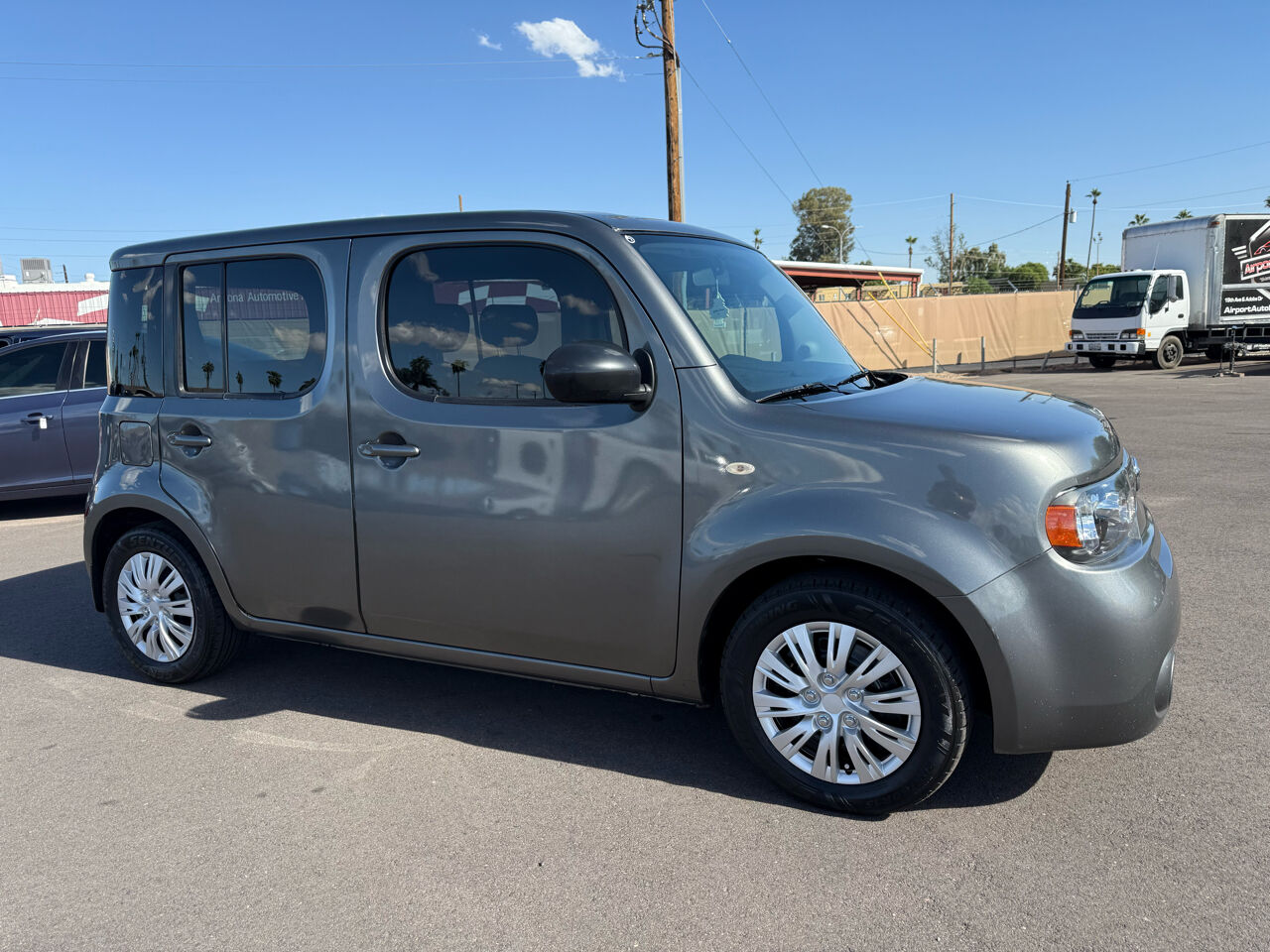 2011 NISSAN Cube