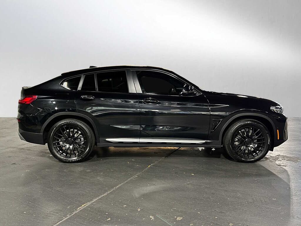 2024 BMW X4
