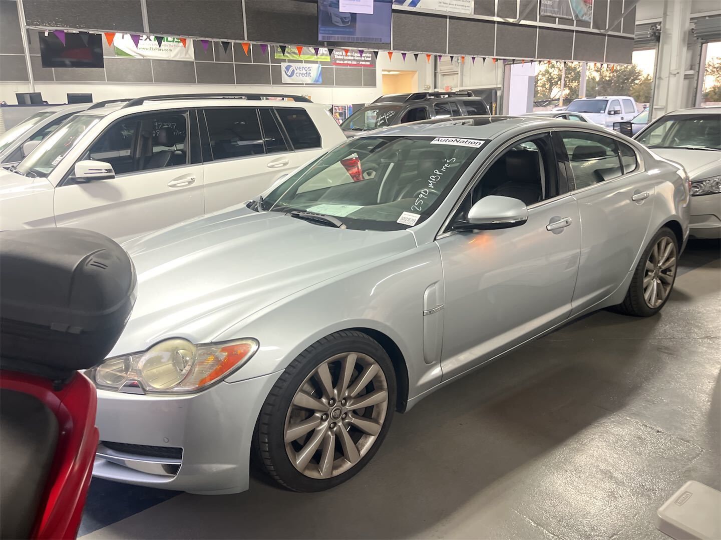Jaguar XF