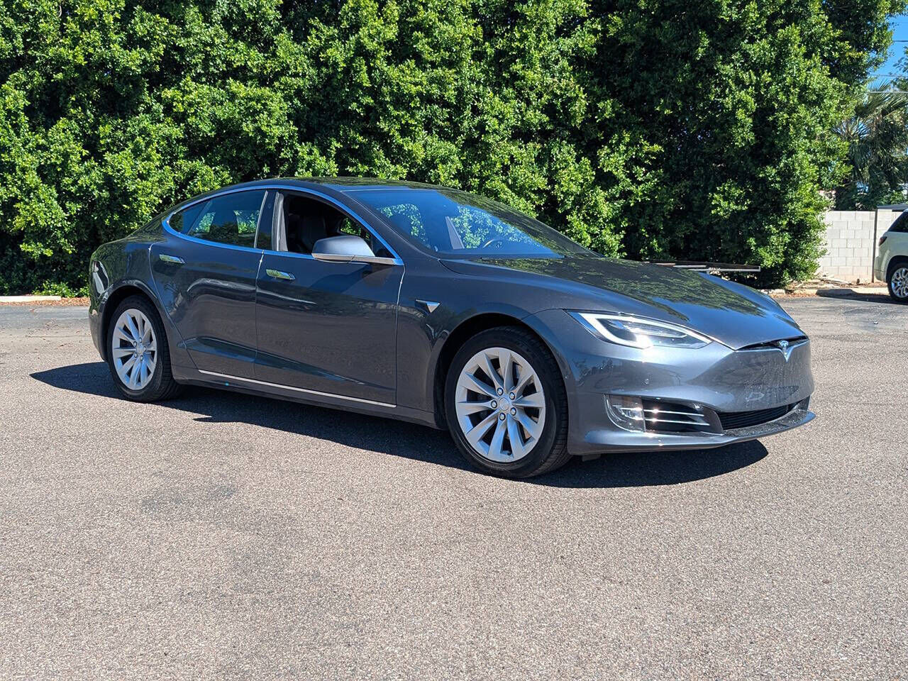 2018 TESLA Model S