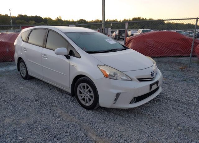Toyota Prius V
