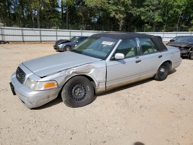Ford Crown Victoria