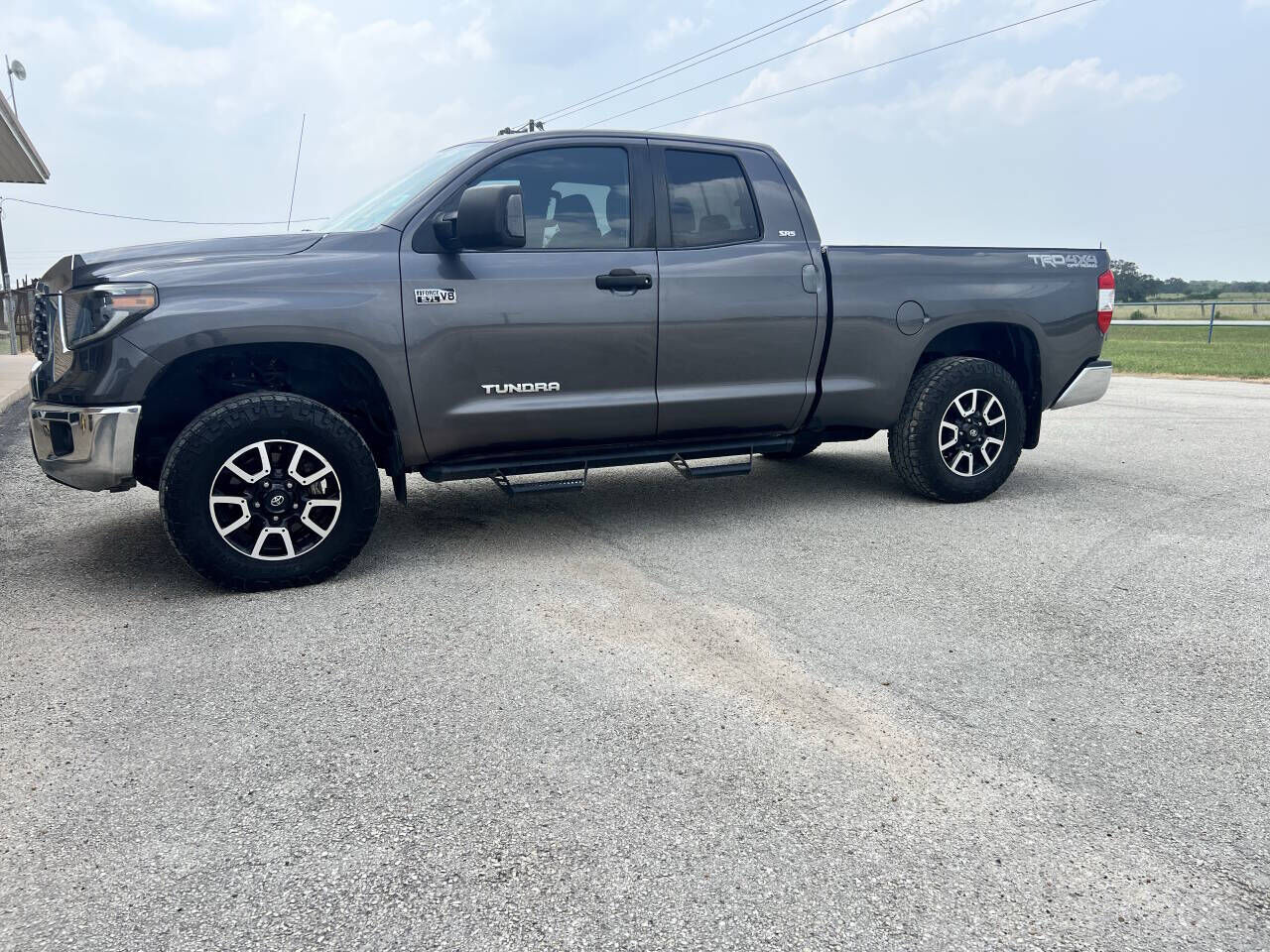 2019 TOYOTA Tundra