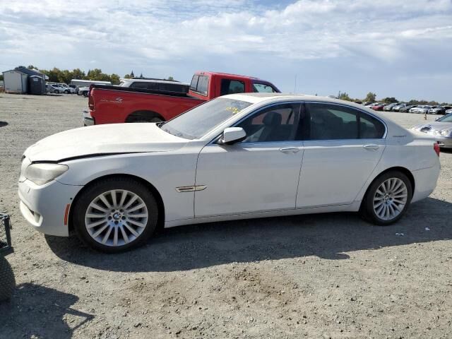 BMW 750i