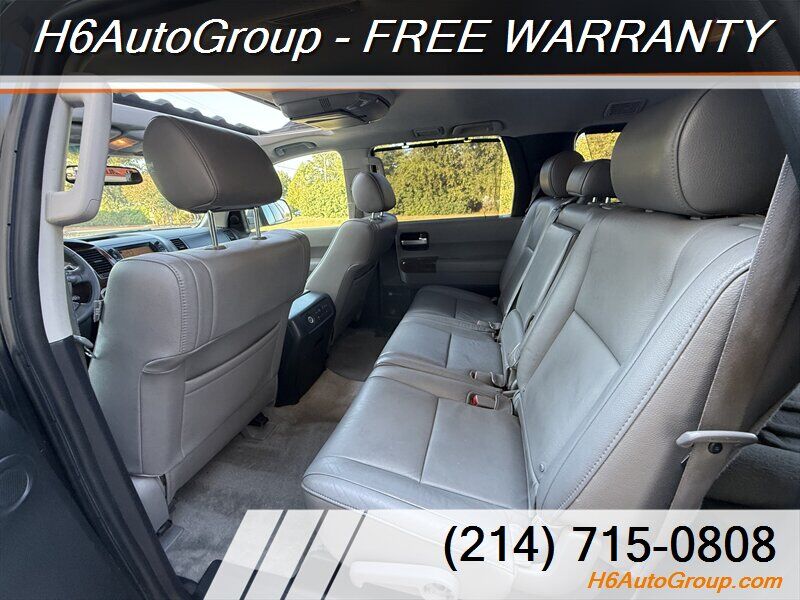 Toyota Sequoia