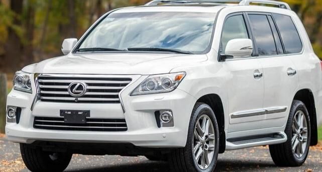 Lexus LX