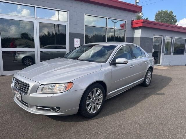 Volvo S80