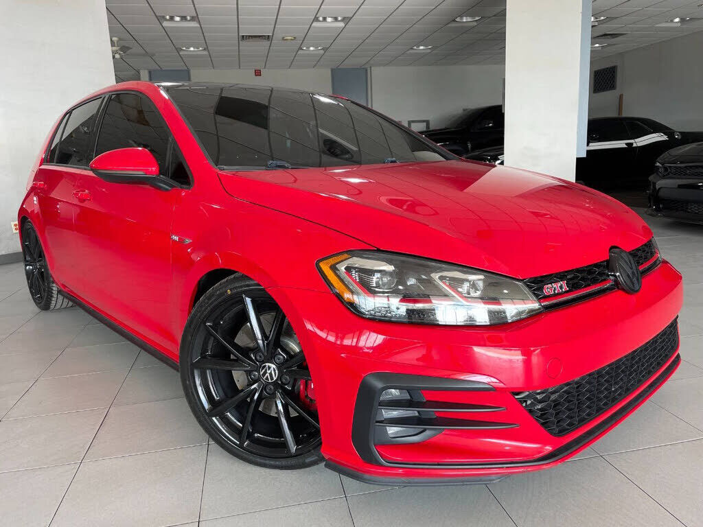 2020 VOLKSWAGEN Golf GTI