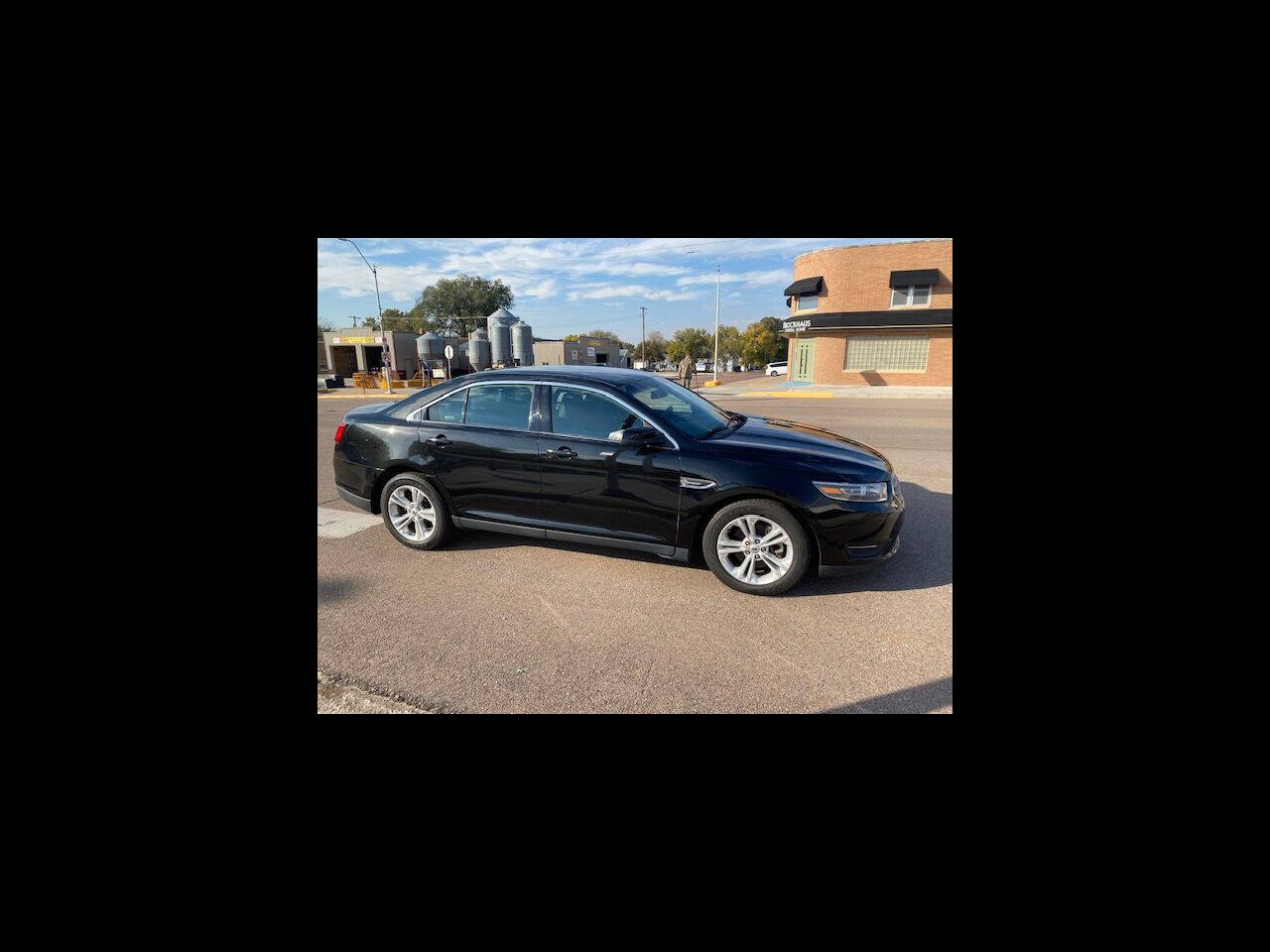 Ford Taurus