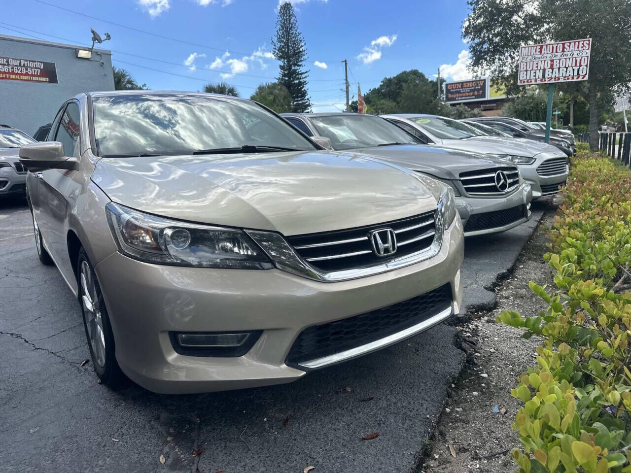 2013 HONDA Accord