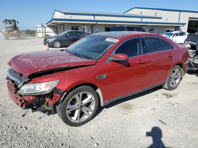 Ford Taurus