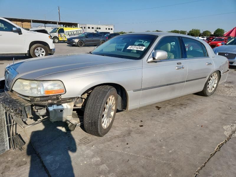 Lincoln Town Car