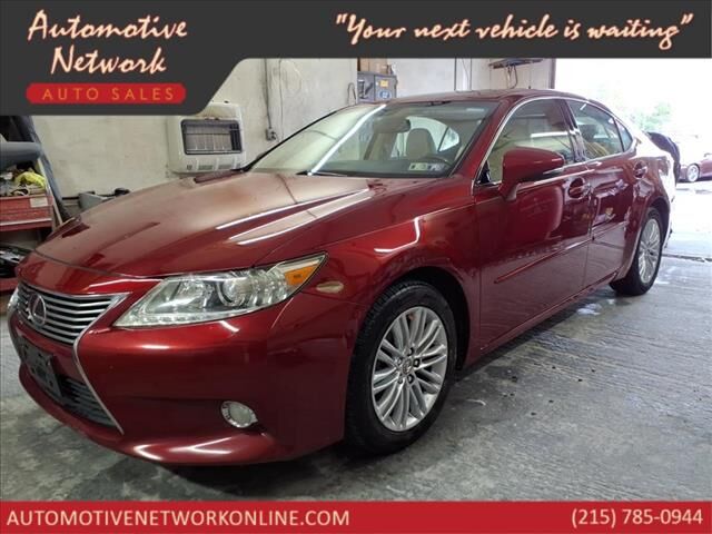 2013 LEXUS ES