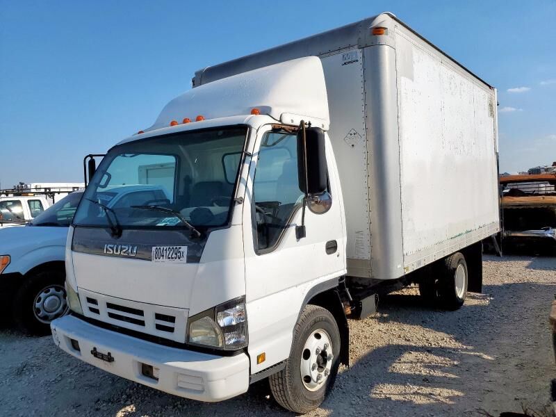 Isuzu NPR