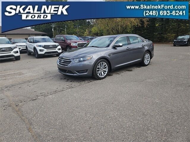 Ford Taurus