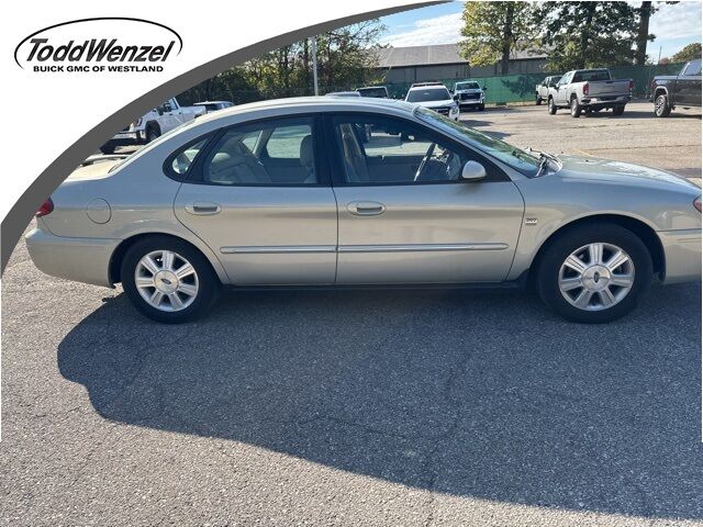 Ford Taurus