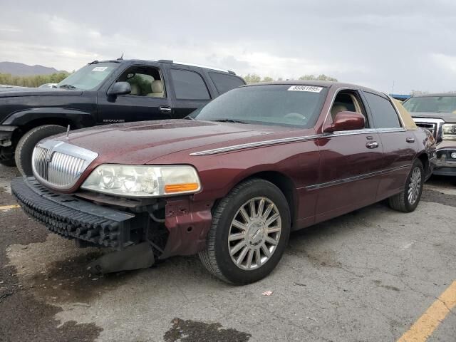 Lincoln Town Car