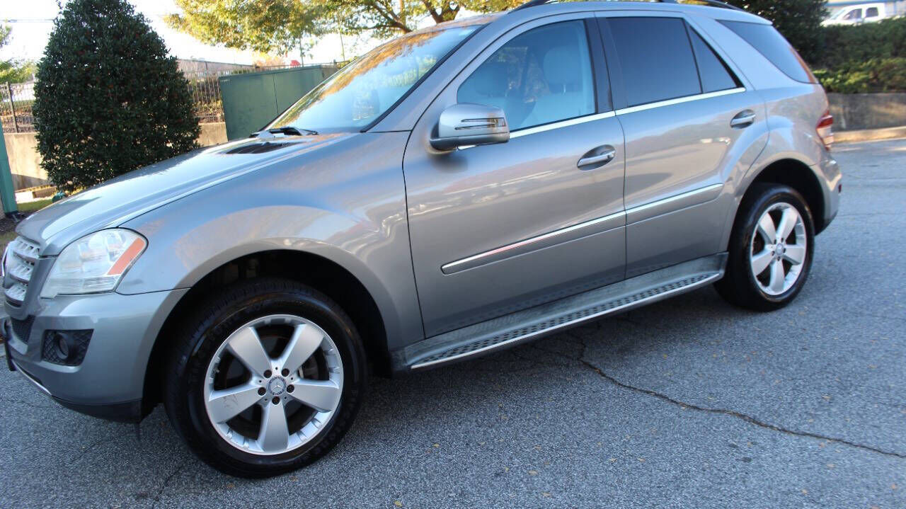 2011 MERCEDES-BENZ M-Class