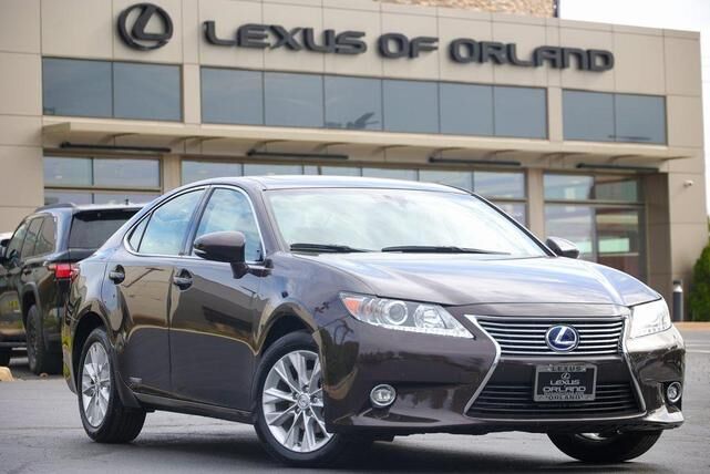 Lexus ES