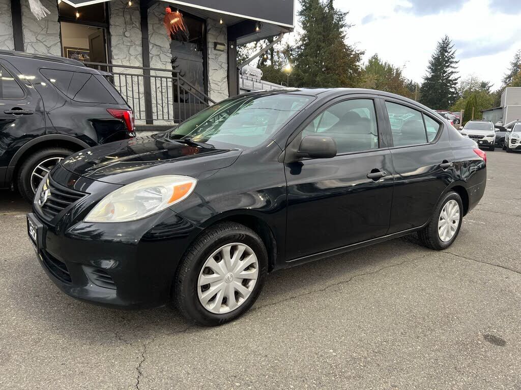 Nissan Versa