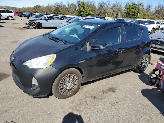 Toyota Prius C